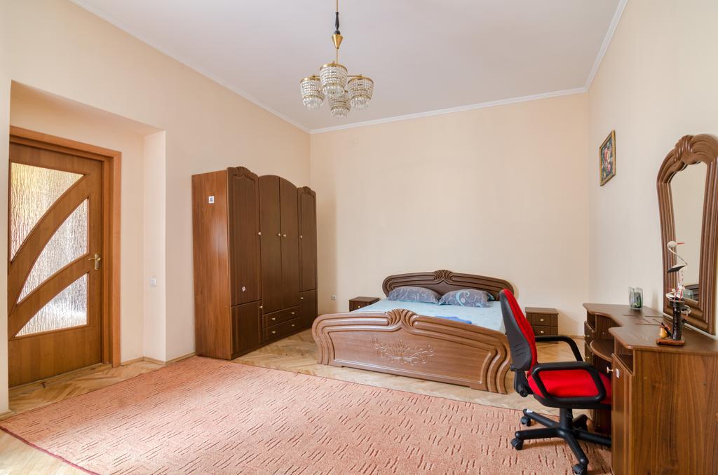 Leogrand Apartments Teodora 3 Львов Экстерьер фото