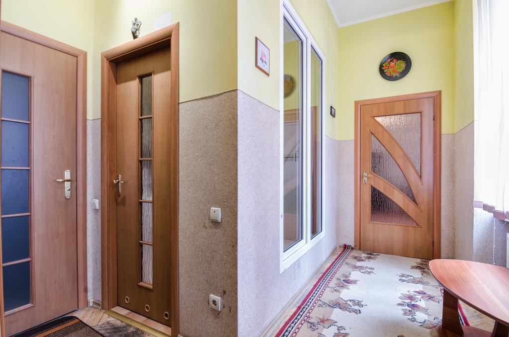 Leogrand Apartments Teodora 3 Львов Экстерьер фото